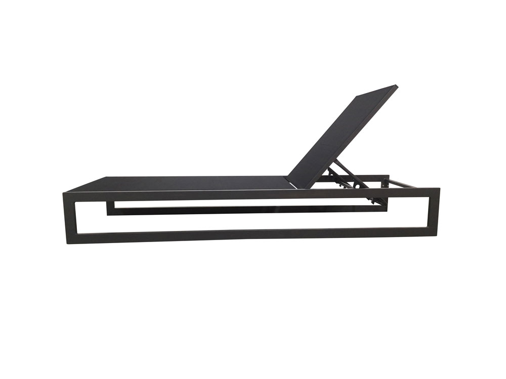 Rhoncus-Black Outdoor Liege