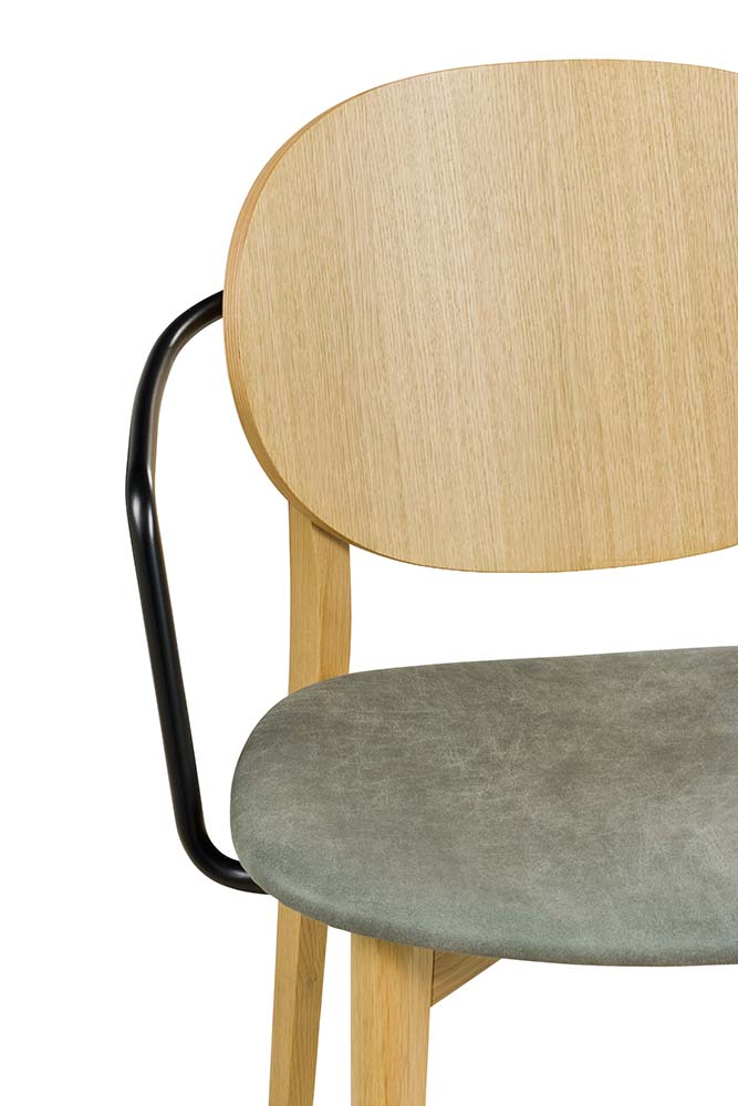 Gastronomiestuhl KPO-C-359-E | Eichenholz | Bezug: Linato-07